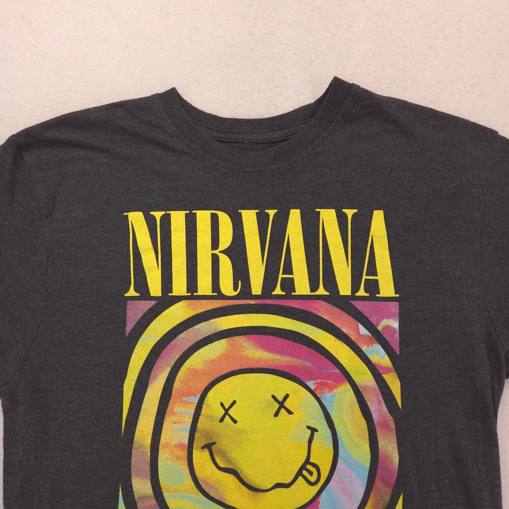 Nirvana Band Casual Crew Neck Graphic Shirt Adult Mens Size Medium M Gray 16267